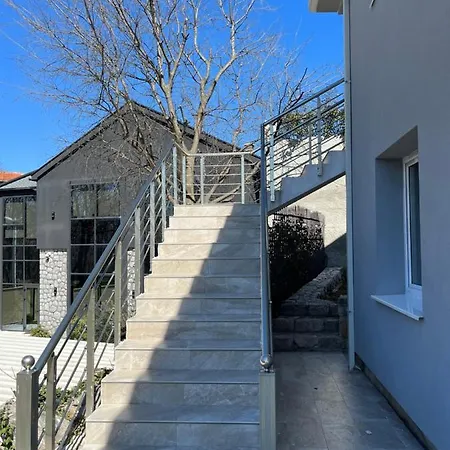 Cezar Apartment *